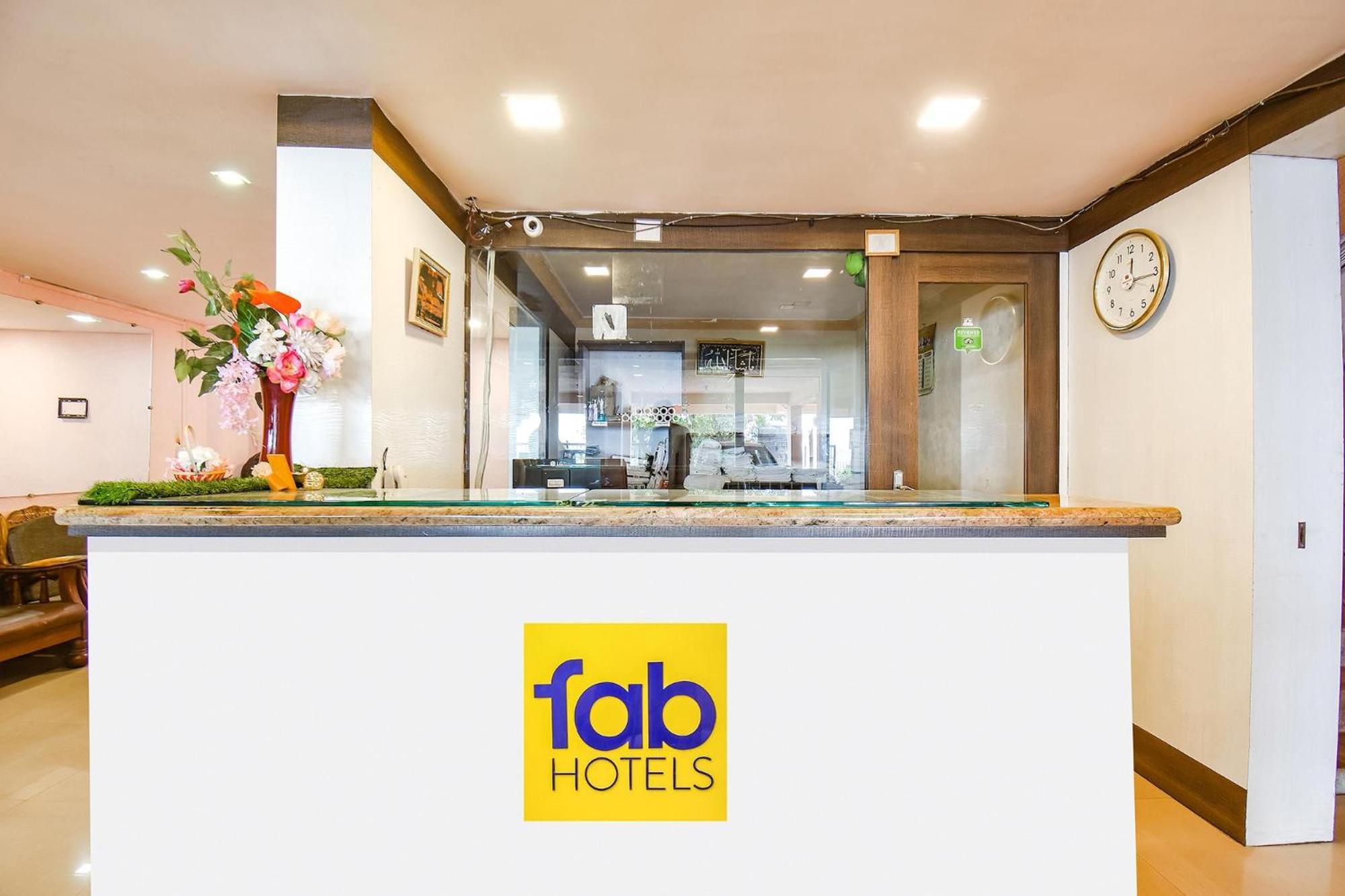 Fabhotel Bright Holidays Mahābaleshwar Exteriör bild