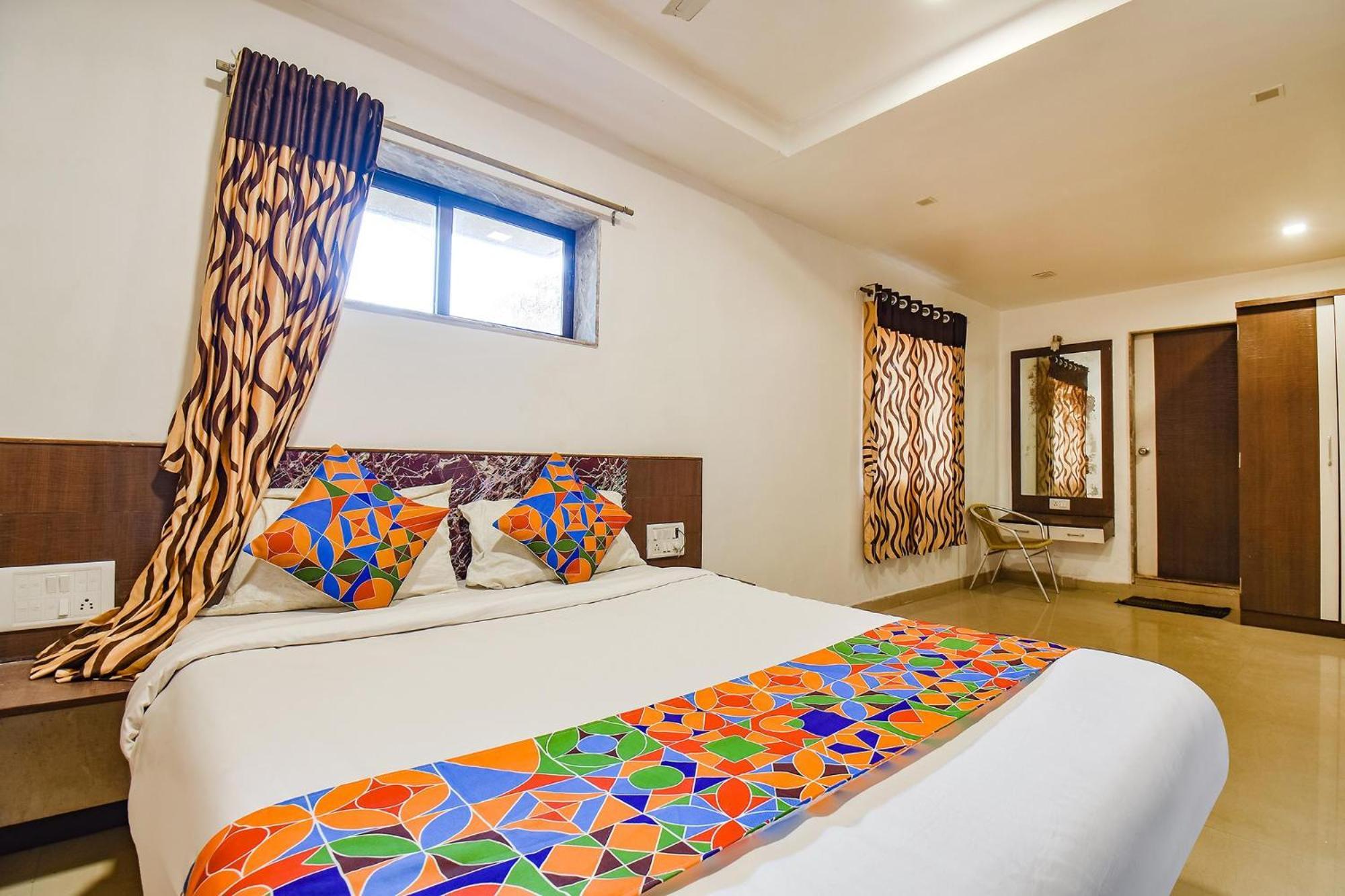 Fabhotel Bright Holidays Mahābaleshwar Exteriör bild