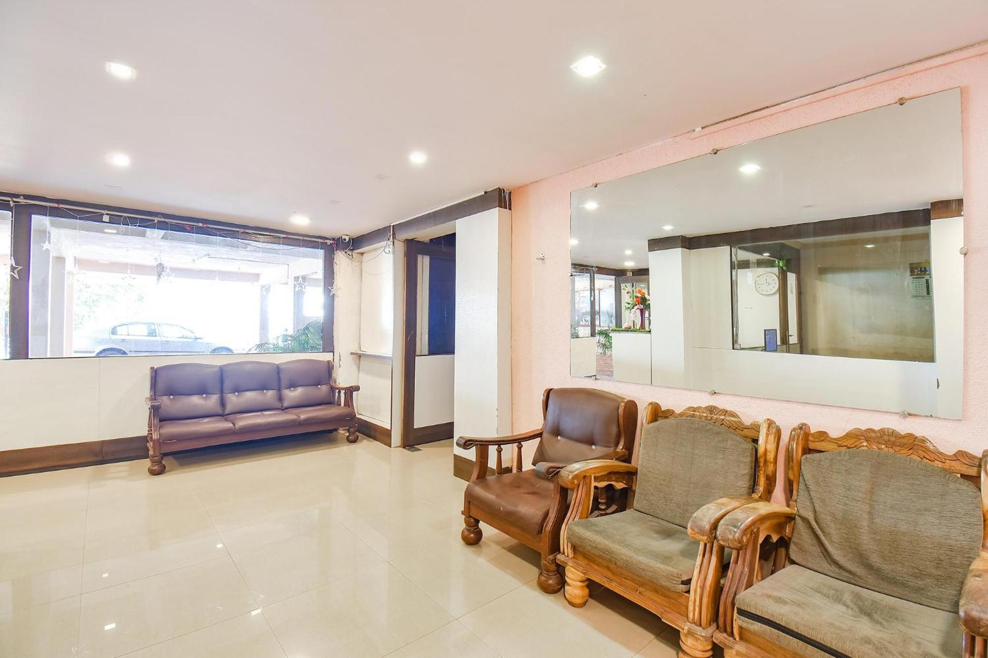 Fabhotel Bright Holidays Mahābaleshwar Exteriör bild